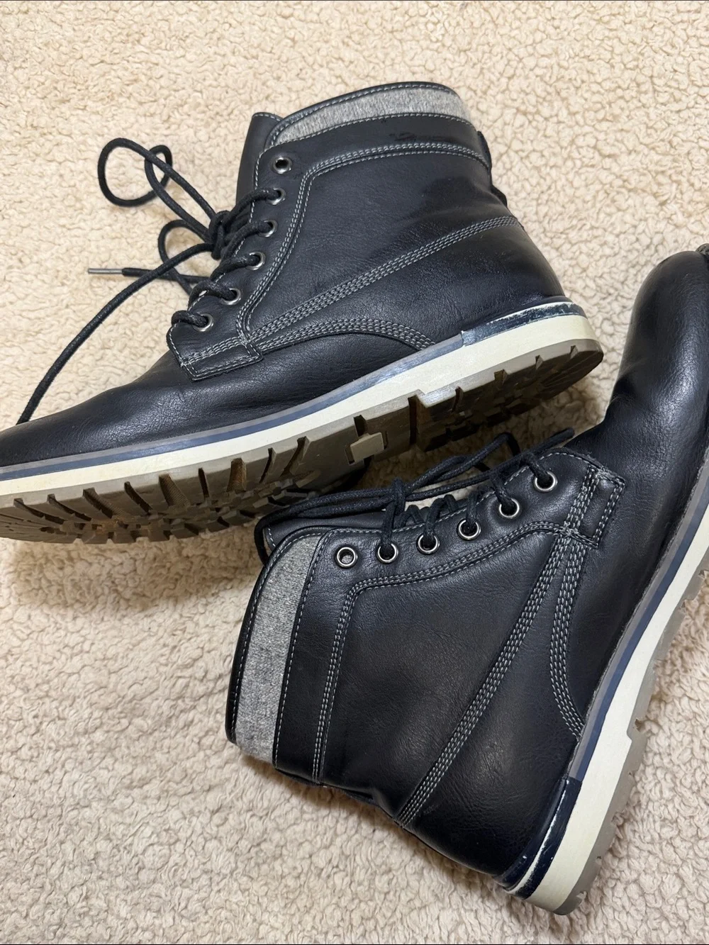 Men's Black Leather Lace-Up Boots with Gray Fabric Collar
